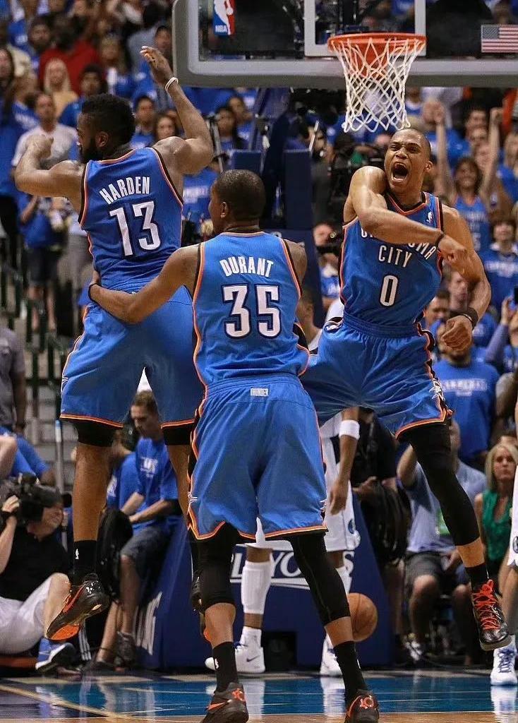 九游下载安装-Faker连续十场比赛得分超过表现优异，快船不断突破！比赛高潮迭起(faker三连冠是哪三个赛季)