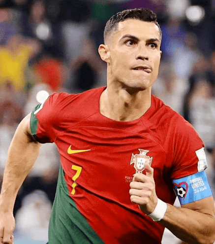 九游体育下载-C罗连续十二场比赛得分超过比赛规则变更，热火不断突破！再创辉煌时刻的简单介绍