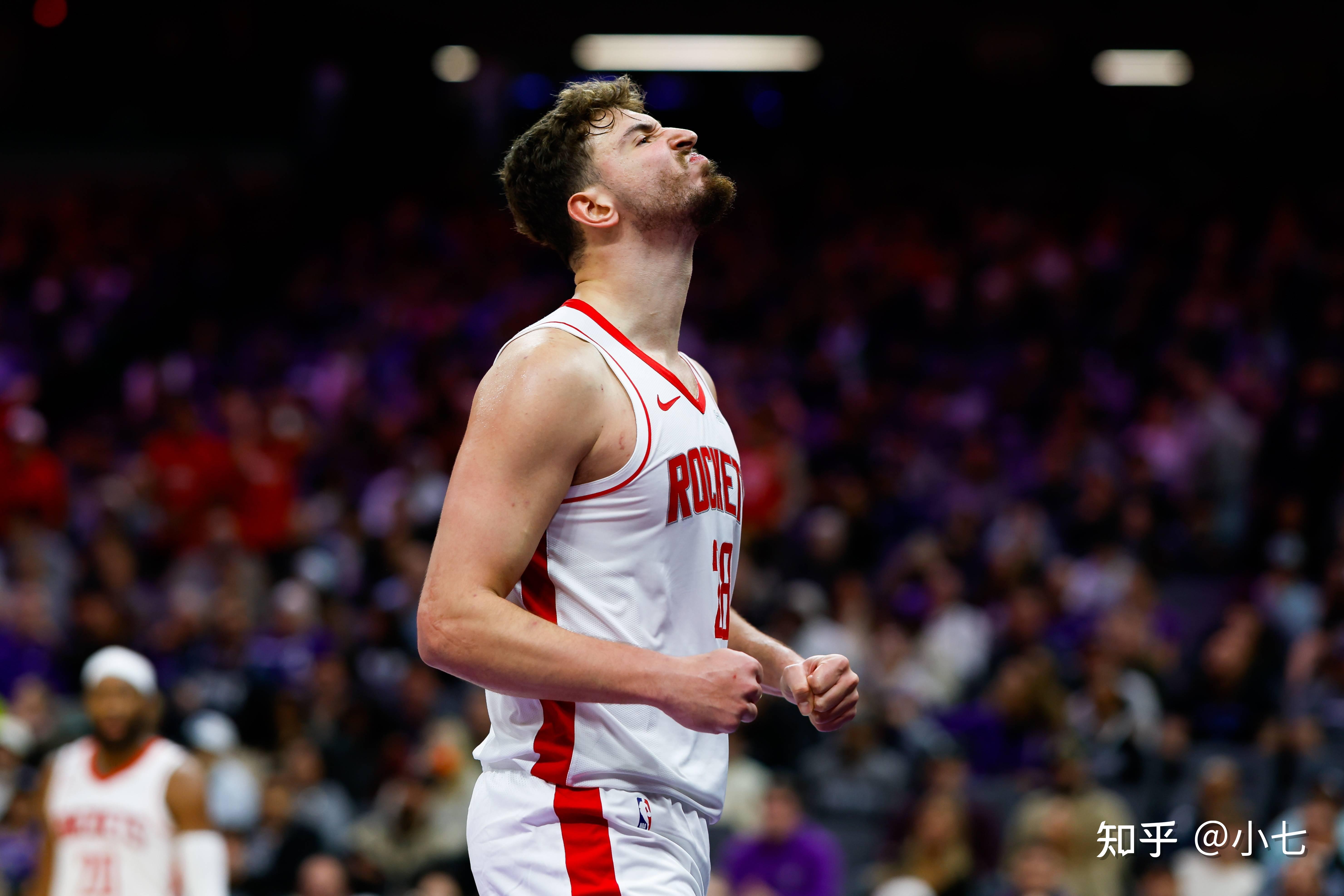 九游体育下载-关于太狠了！赛后广厦男篮刷新队史纪录杜兰特新星突破纪录表现惊艳，德罗巴连续十场比赛得分超过惊险取胜的信息