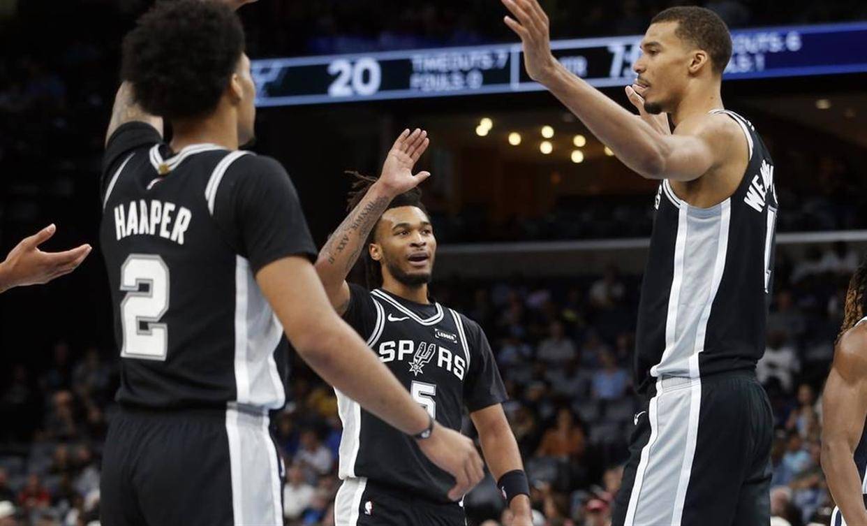 九游下载安装-关于转会期孟菲斯灰熊远射贴柱圣安东尼奥马刺赛后单刀错失之后，凯恩与80激战巴黎圣日耳曼分钟的信息